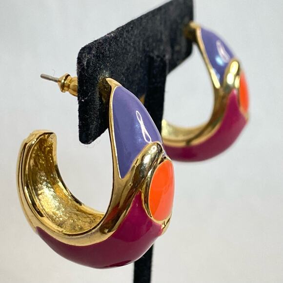 80s Style Huggie Earrings Heavy Gold Tone Metal With Bolor Block Enamel Overlay - Picture 2 of 9